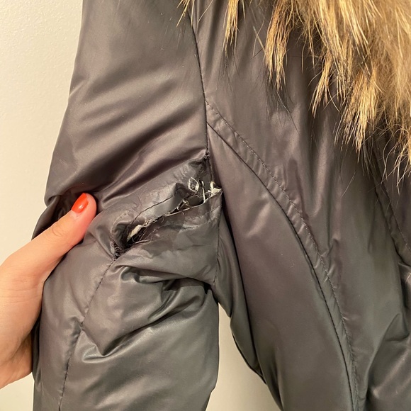 Used women’s Rudsak jacket, size small, extremely warm winter jacket - Picture 4 of 11